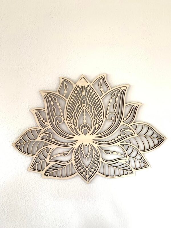 DÉCO MURALE EN BOIS LOTUS