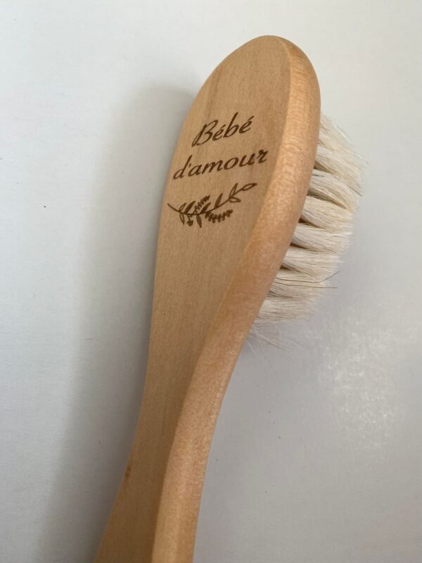 brosse cheveux bébé personnalisée